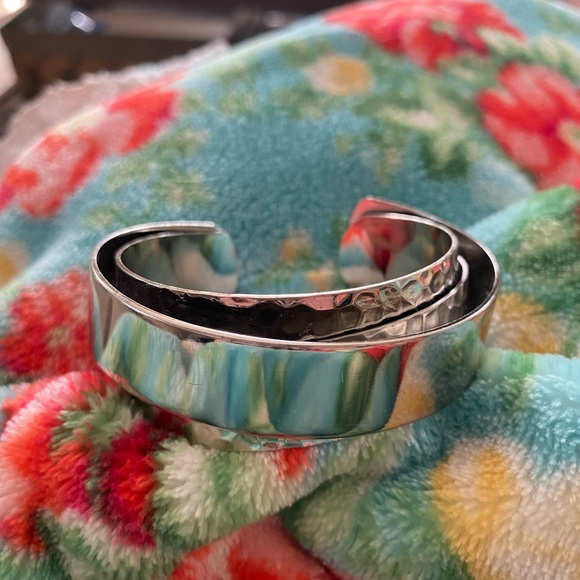 Stella & Dot Corso Cuff silver 3 ply bracelet - Picture 3 of 5